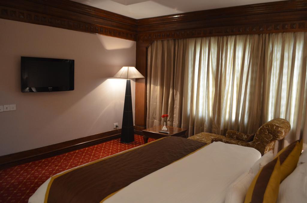 Hotel Mountview Chandīgarh المظهر الخارجي الصورة