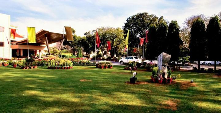 Hotel Mountview Chandīgarh المظهر الخارجي الصورة