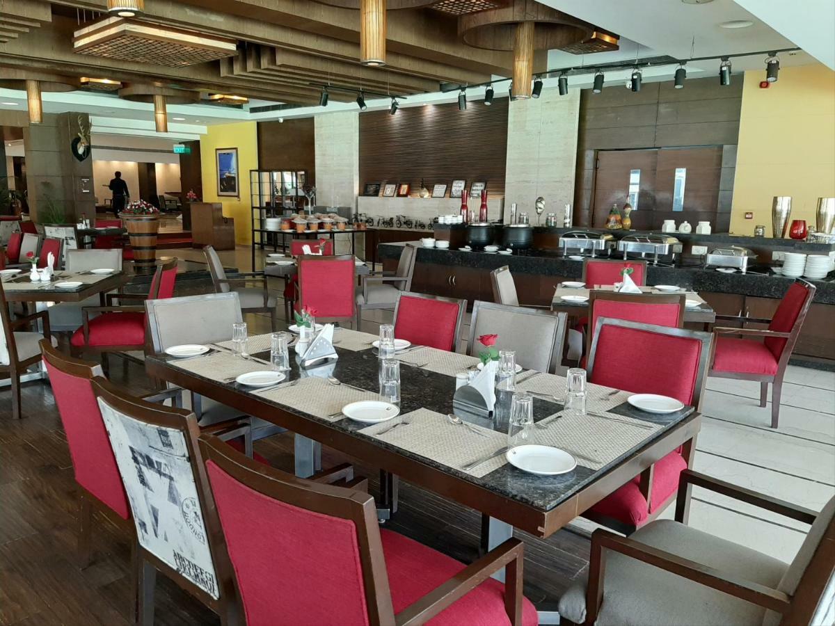 Hotel Mountview Chandīgarh المظهر الخارجي الصورة